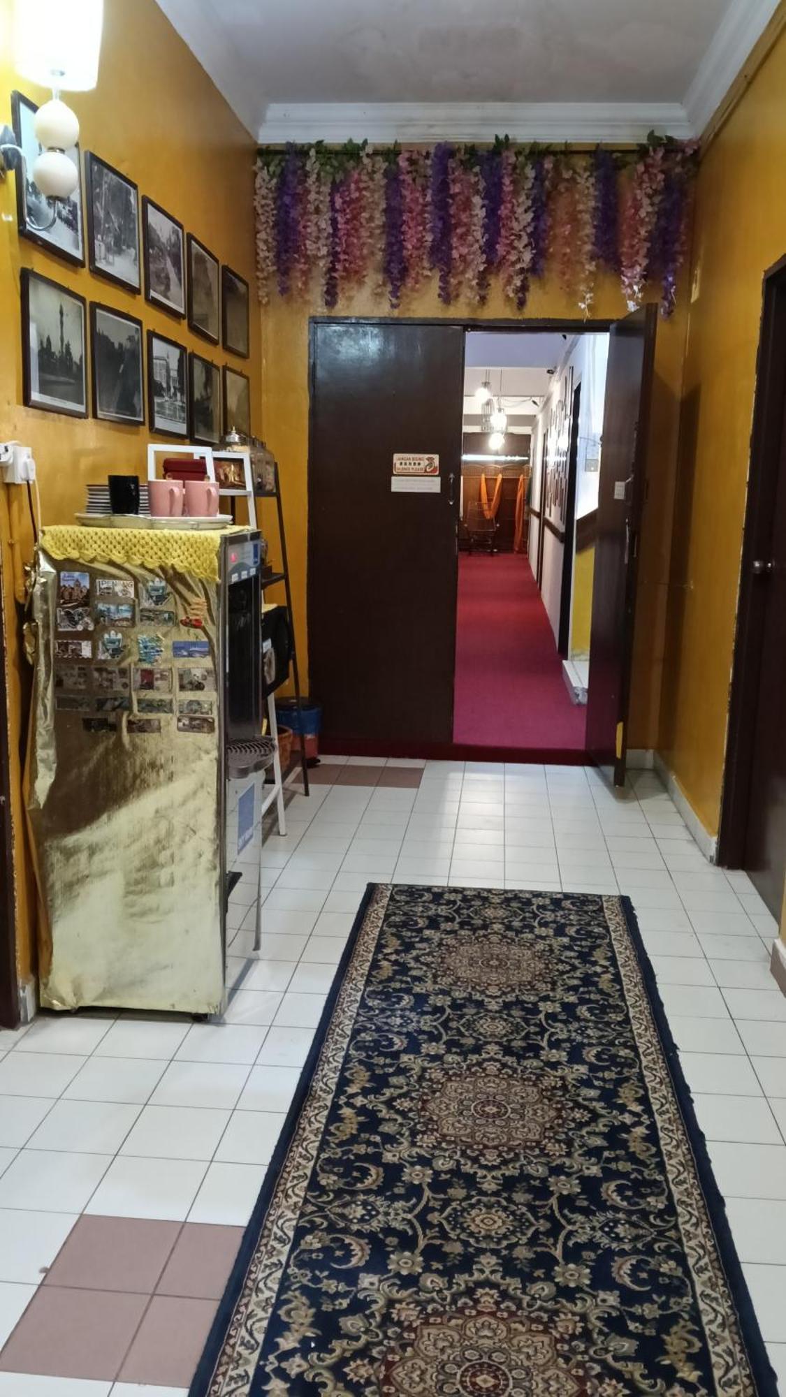 Forest Paradise Inn Teluk Bahang Private Malay Traditional House Concept Hotel By Wan Exterior foto
